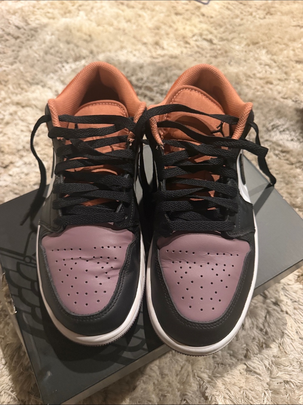 Air Jordan 1 Low SE Sky J Mauve — Men’s 8 / Women’s 9.5